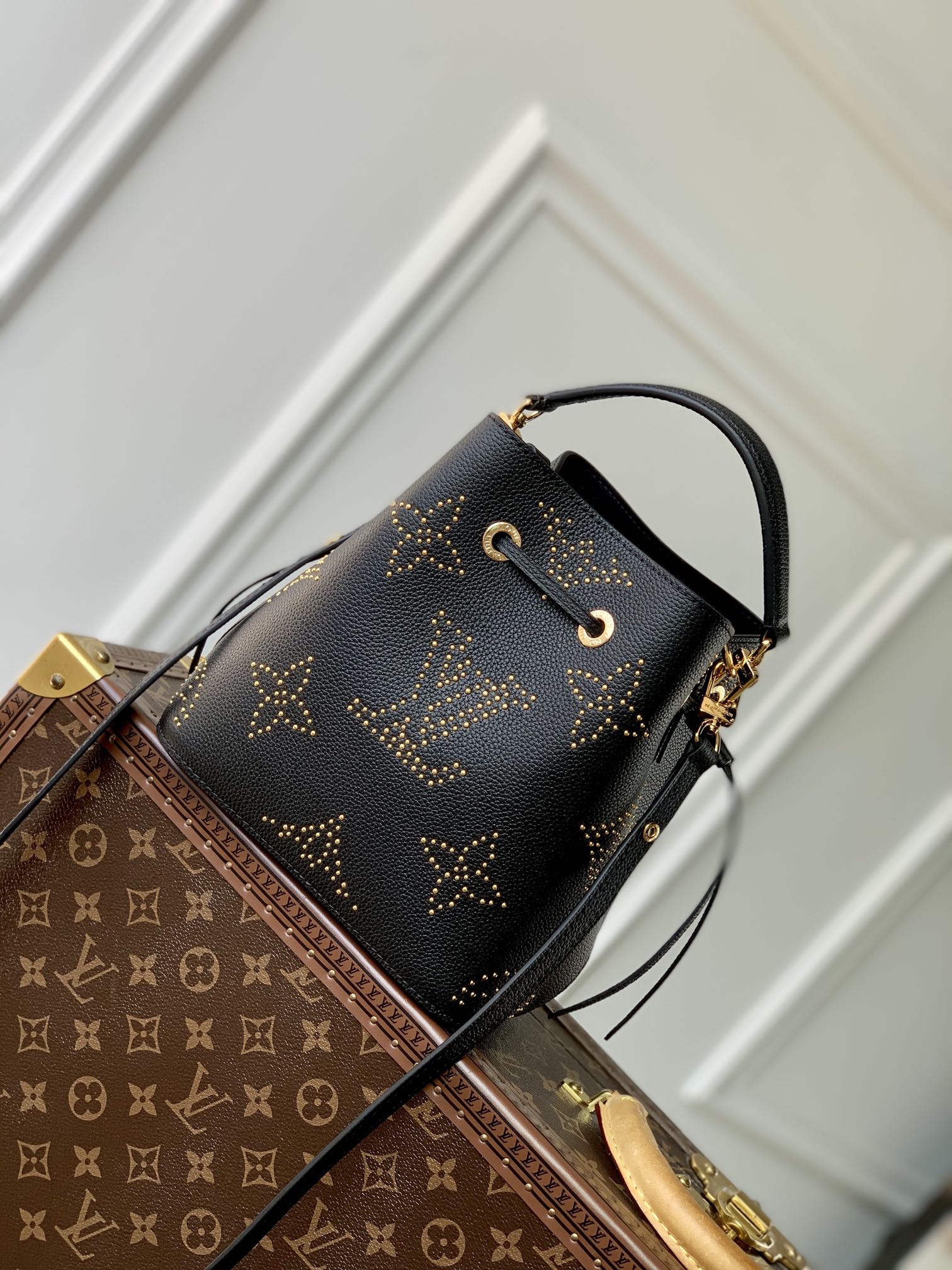 LV Bucket Bags